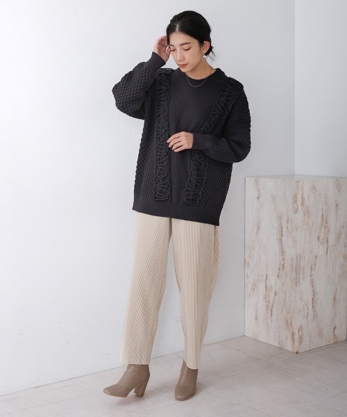 Bou Jeloud(ブージュルード)の「プリーツベロアパンツ(その他パンツ・レディース・チャコールグレー/A/ホワイト・FREE)」の7枚目の写真