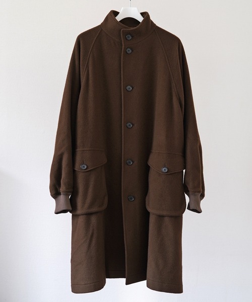 BASISBROEK(バシスブルック)の「【BASISBROEK】ISLAND(ステンカラーコート・メンズ・ブラック/モカ・2)」の2枚目の写真