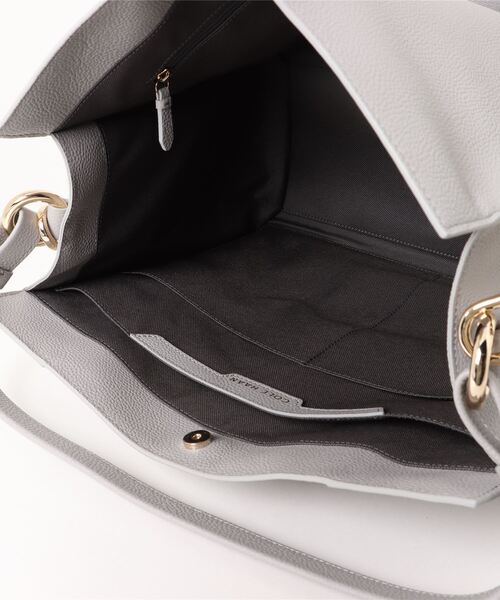 COLE HAAN（コールハーン）の「キャリーオールショルダーバッグ womens