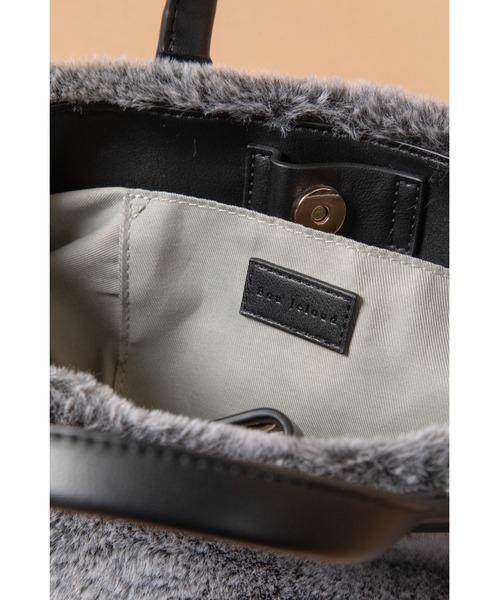 Bou Jeloud(ブージュルード)の「スクエアファートート(トートバッグ・レディース・ブラック/アイボリー・ONESIZE)」の8枚目の写真