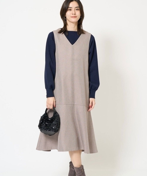 a.v.v(アーヴェヴェ)の「【洗える】マーメイドジャンパースカート(ワンピース・レディース・ブラック/ベージュ・34/38/36/40/42)」の1枚目の写真