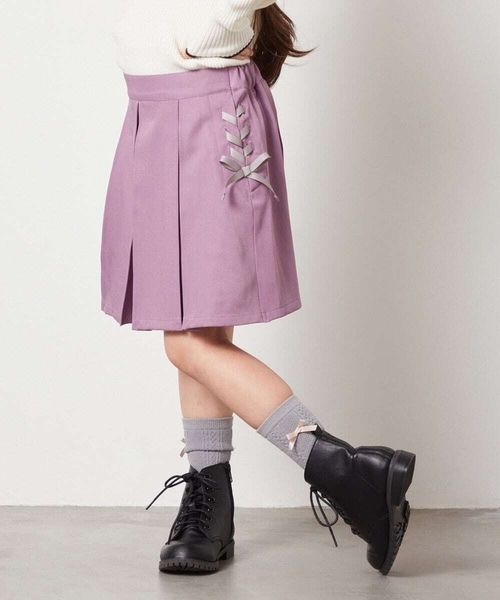 a.v.v（アーヴェヴェ）の「[100-130]サイドレースアップスカート（スカート・キッズ・ライラック/ベージュ・110/100/120/130）」の2枚目の写真