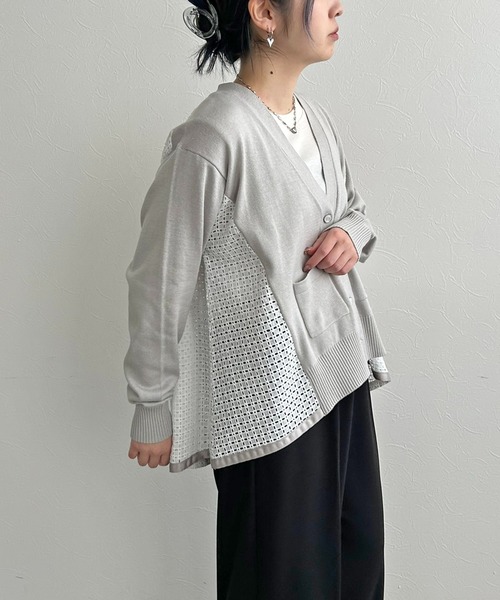 LHELBIE(レルビエ)の「レースドッキングニットカーディガン(カーディガン/ボレロ・レディース・ライトグレー/ネイビー/ブラック・M)」の22枚目の写真