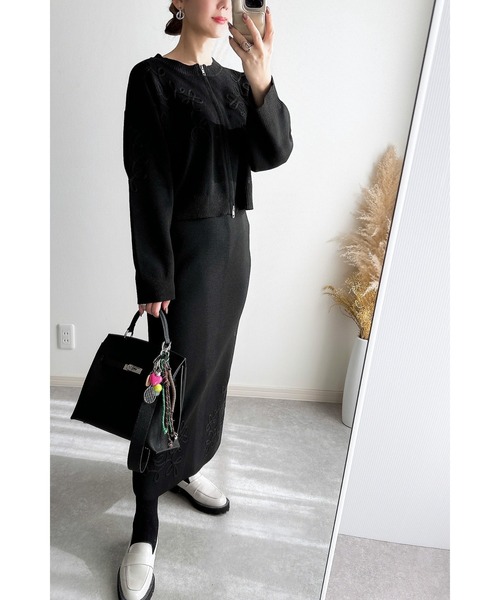 &. NOSTALGIA（アンドドットノスタルジア）の「【ZOZO限定】コード刺繍バックスリットニットスカート（スカート・レディース・ブラック/アイボリー/チャコールグレー・M）」の20枚目の写真