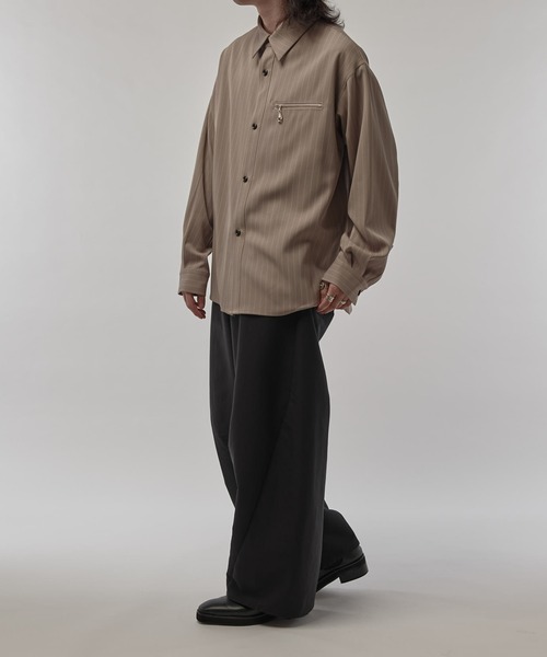 Lui's（ルイス）の「ストライプシャツブルゾン（シャツ/ブラウス・メンズ・ブラック/グレー/チャコールグレー/グレイッシュベージュ・FREE）」の20枚目の写真