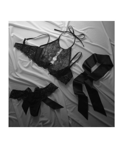 ブラジャー ショーツ アイマスク 3点セット ノンパテッド Tバック 総