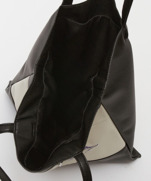 tanakadaisuke（タナカダイスケ）の「【tanakadaisuke/タナカダイスケ】TO-GEN-KYO theater leather bag/レザートートバッグ（トートバッグ・レディース・ブラック・FREE）」の5枚目の写真