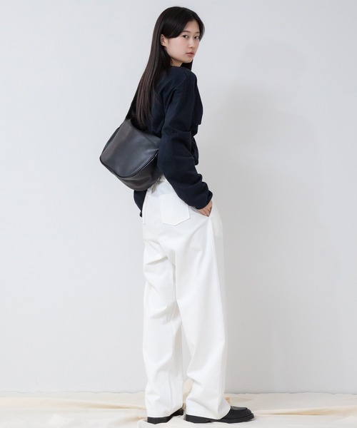 セール】ラウンド型クロスボディバッグ/ブラック ホワイト アイボリー