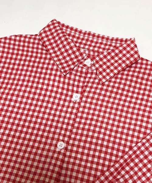 Pittok(ピットク)の「ギンガムチェックドロップショルダー八分袖チェック柄シャツ(シャツ/ブラウス・レディース・ブラック/レッド・MEDIUM)」の5枚目の写真
