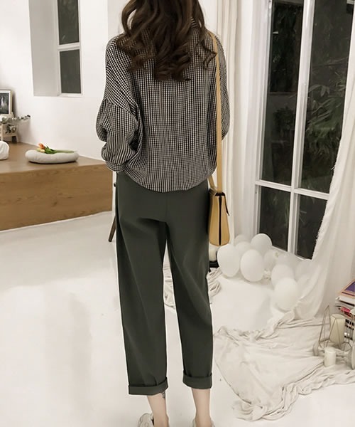 Pittok(ピットク)の「ギンガムチェックドロップショルダー八分袖チェック柄シャツ(シャツ/ブラウス・レディース・ブラック/レッド・MEDIUM)」の12枚目の写真