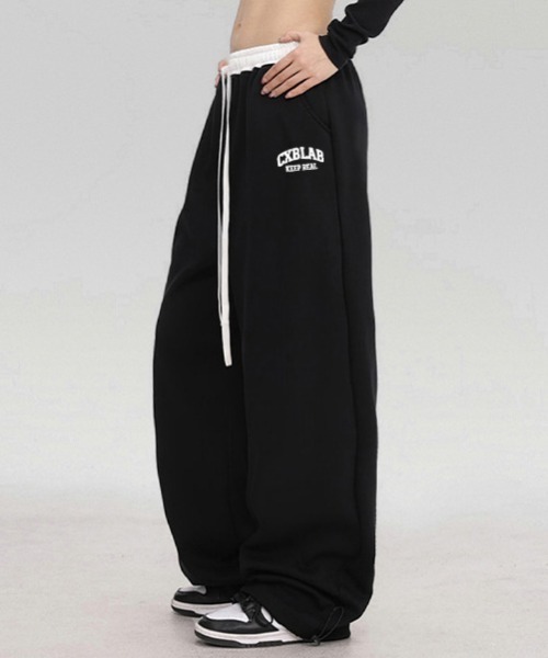 lilful(リルフル)の「ウエスト切り替えカラー ワンポイントロゴスウェットパンツ(スウェットパンツ・レディース・ブラック/レッド/グレー/ブラック系その他/グレー系その他・M/L)」の12枚目の写真