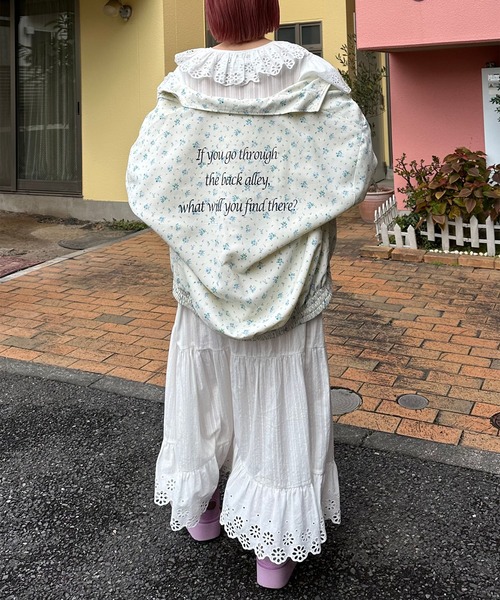 Alley Tokyo(アリートーキョー)の「Alley Tokyo花柄ブルゾン(ブルゾン・レディース・オフホワイト・FREE)」の12枚目の写真