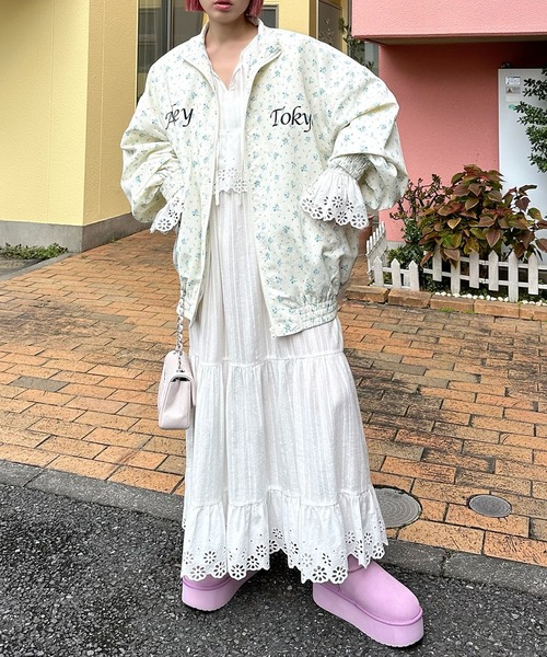 Alley Tokyo(アリートーキョー)の「Alley Tokyo花柄ブルゾン(ブルゾン・レディース・オフホワイト・FREE)」の22枚目の写真
