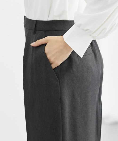 7days Life Styling(セブンデイズライフスタイリング)の「タックコクーンパンツ(スラックス・レディース・ベージュ/チャコール・LL/S/M/L)」の10枚目の写真