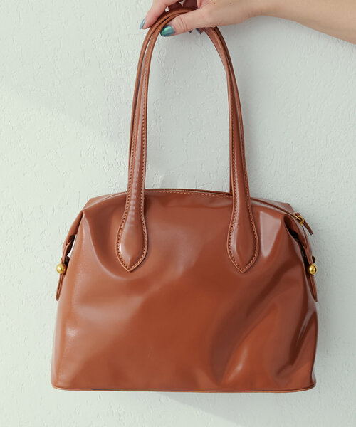 natural couture（ナチュラルクチュール）の「ミドルボストンバッグ（ショルダーバッグ・レディース・キャメル/アイボリー/ブラック・FREE）」の7枚目の写真