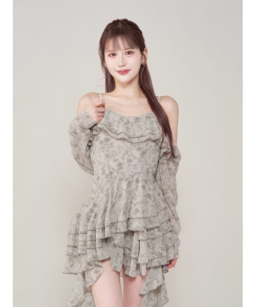 Darich（ダーリッチ）の「イレヘムタイダイフリルミニワンピース