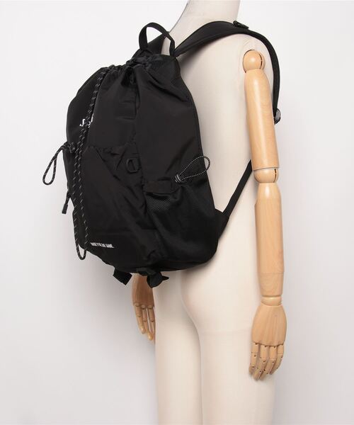 MASSIVE STORE(マッシブストア)の「【SPALDING/スポルディング】SPD MFTG DS DAY SACK / 巾着サック(バックパック/リュック・メンズ・アイボリー/ブラック・FREE)」の10枚目の写真