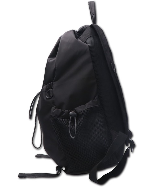 MASSIVE STORE(マッシブストア)の「【SPALDING/スポルディング】SPD MFTG DS DAY SACK / 巾着サック(バックパック/リュック・メンズ・アイボリー/ブラック・FREE)」の4枚目の写真