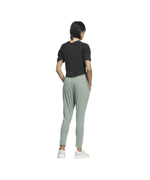 adidas(アディダス)の「アディダス adidas Lux AC アンクルパンツ(その他パンツ・レディース・ブラック/オリーブ/スモークピンク・S/M/L/XL)」の12枚目の写真
