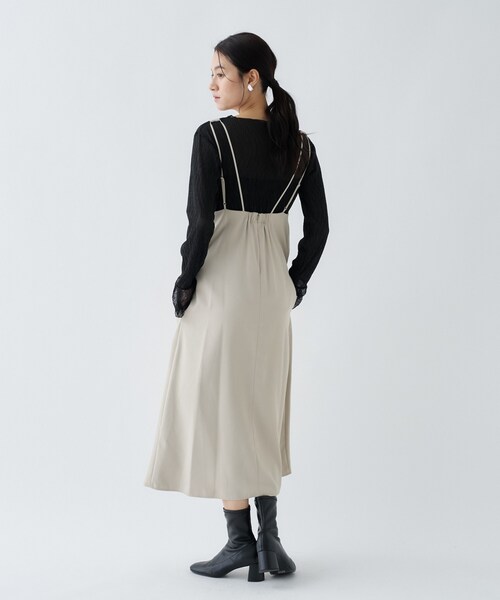 cloenc（クロエンス）の「【手洗い可】Vネックフレアワンピース（ワンピース・レディース・ブラック/ナチュラル・03/01/02）」の3枚目の写真