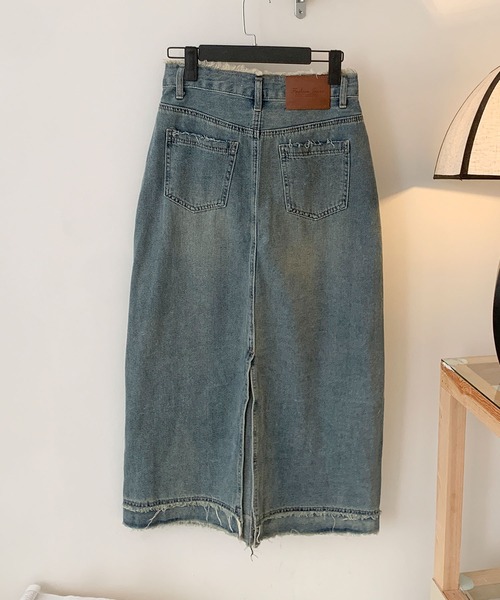 aimoha(アイモハ)の「【aimoha】フリンジヘムデニムマキシスカート(デニムスカート・レディース・ブルー・LARGE/X-LARGE/SMALL/MEDIUM)」の20枚目の写真