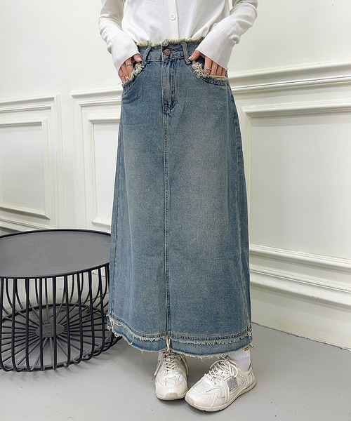 aimoha(アイモハ)の「【aimoha】フリンジヘムデニムマキシスカート(デニムスカート・レディース・ブルー・LARGE/X-LARGE/SMALL/MEDIUM)」の5枚目の写真