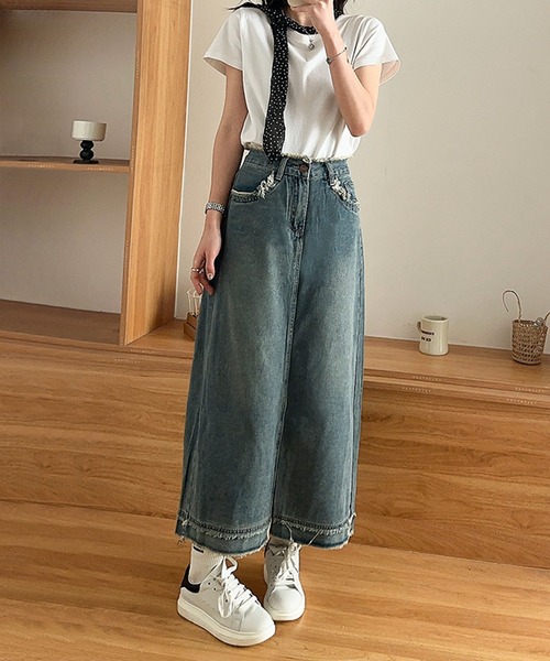 aimoha(アイモハ)の「【aimoha】フリンジヘムデニムマキシスカート(デニムスカート・レディース・ブルー・LARGE/X-LARGE/SMALL/MEDIUM)」の6枚目の写真