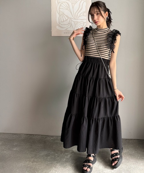 セール】【mily bilet】一枚で大人可愛く決まる。フリル切り替え