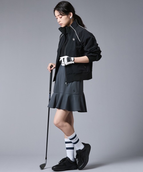 CHIC STYLE（シックスタイル）の「配色ラインハイネックブルゾン＜大きいサイズ有＞シックスタイルゴルフ（ブルゾン・レディース・モカ/ブラック・3L/LL/L/M/5L/4L）」の7枚目の写真