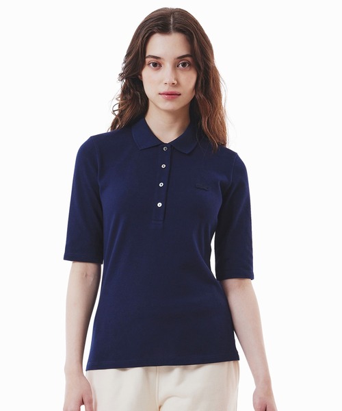 LACOSTE（ラコステ）の「スリムフィットハーフスリーブポロシャツ（ポロシャツ・レディース・ピンクベージュ/ネイビー/ブラック/ホワイト・40/38/36/34）」の3枚目の写真