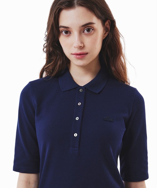 LACOSTE（ラコステ）の「スリムフィットハーフスリーブポロシャツ（ポロシャツ・レディース・ピンクベージュ/ネイビー/ブラック/ホワイト・40/38/36/34）」の14枚目の写真