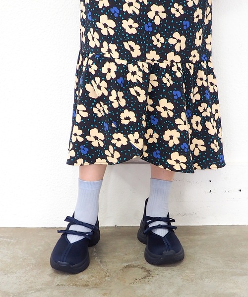 byあしながおじさん(バイアシナガオジサン)の「HANDSFREE|厚底バレエスニーカー 8710609(スニーカー・レディース・アイボリー/ブラック/ピンク/ネイビー・24.5cm/24cm/23.5cm/23cm/22.5cm)」の21枚目の写真