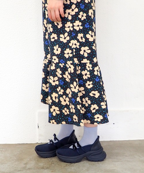 byあしながおじさん(バイアシナガオジサン)の「HANDSFREE|厚底バレエスニーカー 8710609(スニーカー・レディース・アイボリー/ブラック/ピンク/ネイビー・24.5cm/24cm/23.5cm/23cm/22.5cm)」の20枚目の写真