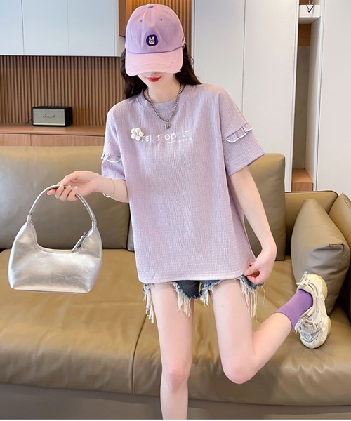 2ly2(トゥーリートゥー)の「さりげない可愛さ♪フリル&刺繍ロゴTシャツ(Tシャツ/カットソー・レディース・ブルー/アイボリー/ピンク/パープル・FREE)」の8枚目の写真