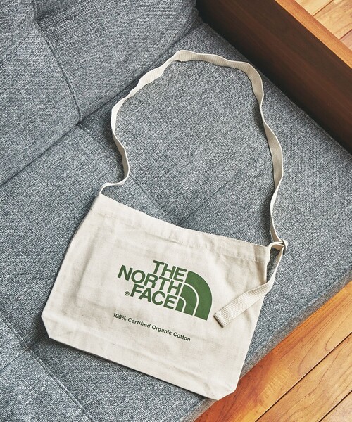 THE NORTH FACE(ザノースフェイス)の「<THE NORTH FACE>オーガニックコットン ミュゼット ショルダーバッグ(ショルダーバッグ・メンズ・ケリーグリーン/ブラック/オフホワイト・FREE)」の3枚目の写真