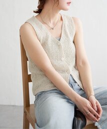 デザインVネックベスト