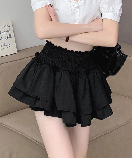 CERCA（チェルカ）の「Nia(ニア)/【インナーパンツ付き】ボリュームレイヤードミニスカート（スカート・レディース・ホワイト/ブラック・MEDIUM/SMALL）」の16枚目の写真