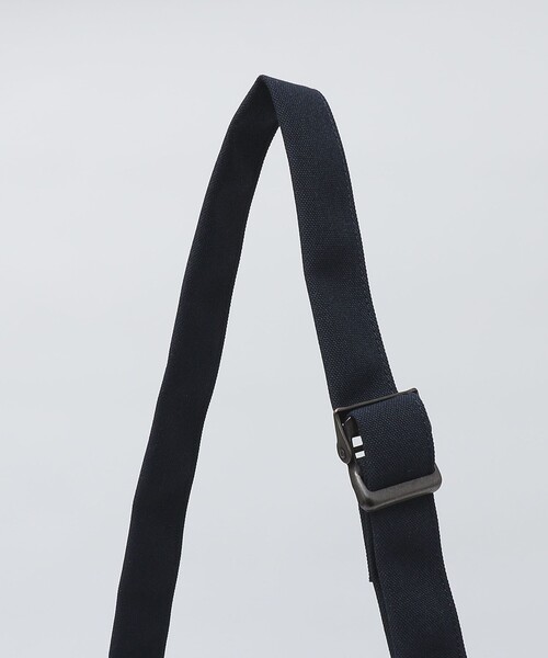SHIPS(シップス)の「KARRI: POLY CANVAS 2WAY TOTE L(トートバッグ・メンズ・ネイビー/ライトグレー・ONE SIZE)」の7枚目の写真