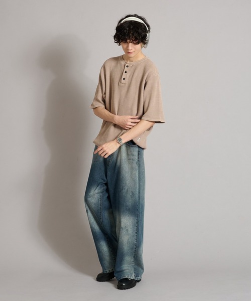 WETTEMPT（ウィテンプト）の「HENRY NECK PIGMENT WAFFLE TEE / ヘンリーネックピグメントワッフルT（Tシャツ/カットソー・メンズ・カーキ/グレー/チャコールグレー/ブラック/ベージュ/ネイビー・SMALL/MEDIUM/LARGE）」の19枚目の写真