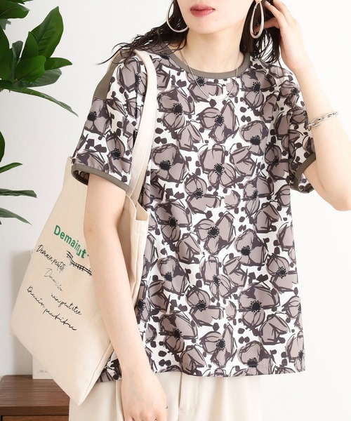 tシャツ BRODIAEA リバティプリント半袖Ｔシャツ 大花柄×無地切り替えカットソー日本製 レディース セール】BRODIAEA リバティプリント半袖Tシャツ 大花柄×無地