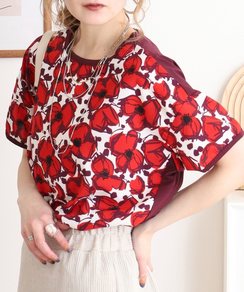 BRODIAEA(ブローディア)の「BRODIAEA リバティプリント半袖Tシャツ 大花柄×無地切り替えカットソー日本製(Tシャツ/カットソー・レディース・エメラルド/グレー/ワインレッド・40)」の14枚目の写真