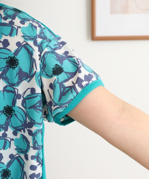 tシャツ BRODIAEA リバティプリント半袖Ｔシャツ 大花柄×無地切り替えカットソー日本製 レディース tシャツ BRODIAEA リバティプリント半袖Tシャツ 大花柄×無地