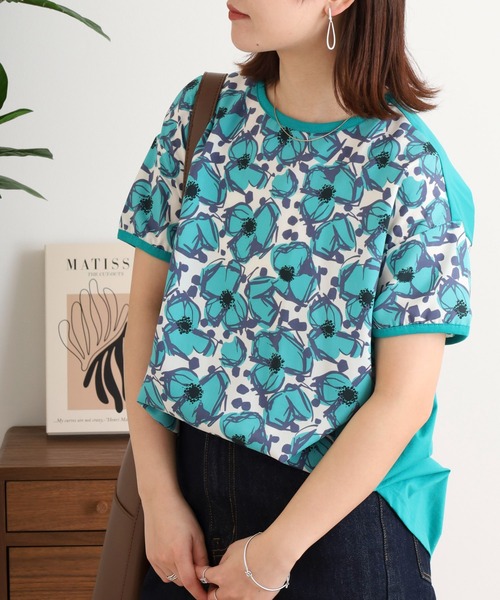 BRODIAEA(ブローディア)の「BRODIAEA リバティプリント半袖Tシャツ 大花柄×無地切り替えカットソー日本製(Tシャツ/カットソー・レディース・エメラルド/グレー/ワインレッド・40)」の9枚目の写真