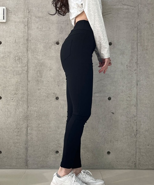 GLAMOROUS JANE(グラマラスジェーン)の「バッククロスハイウエストスキニーパンツ(その他パンツ・レディース・ブラック・L/M/S)」の9枚目の写真