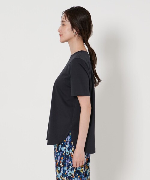 UNITED ARROWS(ユナイテッドアローズ)の「ポンチ ショートスリーブ カットソー(Tシャツ/カットソー・レディース・ブラック/その他/ホワイト/ネイビー・FREE)」の5枚目の写真
