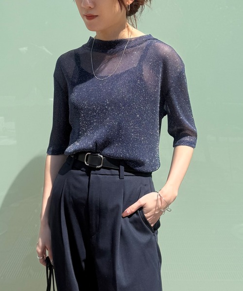 ISOOK（アイスー）の「【ISOOK / アイスー】シアーラメプチハイネックトップス / ラメトップス シアートップス オケージョン シアーT ブラウス スタンドカラー 半袖 夏服 夏トップス 春服 春トップス ZOZOTOWN限定（Tシャツ/カットソー・レディース・ネイビー/シャンパン/ブラック・FREE）」の2枚目の写真