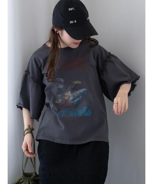 ehka sopo（エヘカソポ）の「ヴィンテージ加工プリントTシャツ（Tシャツ/カットソー・レディース・チャコールグレー/ブルー/オフホワイト・F）」の9枚目の写真