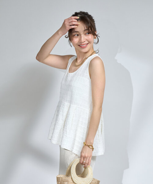 La boutique BonBon（ラブティックボンボン）の「【きれい目カジュアル】ツイードノースリペプラムニット（ベスト・レディース・ホワイト/イエロー・FREE）」の21枚目の写真