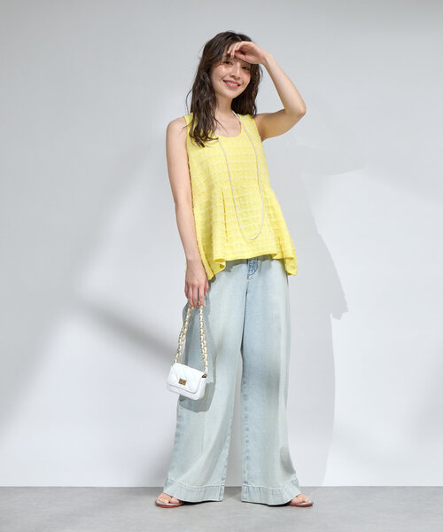 La boutique BonBon（ラブティックボンボン）の「【きれい目カジュアル】ツイードノースリペプラムニット（ベスト・レディース・ホワイト/イエロー・FREE）」の7枚目の写真