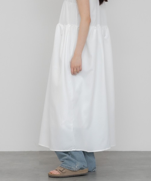 HEILIS(ヘイリス)の「ノースリーブギャザーロングワンピース/ノースリーブ 肩リボン ワンピース ミドル丈 ロング 夏服 春服 秋服 韓国 ノームコア カジュアル シティガール ホワイト ブラック 無地(ワンピース・レディース・ブラック/オフホワイト・FREE)」の22枚目の写真